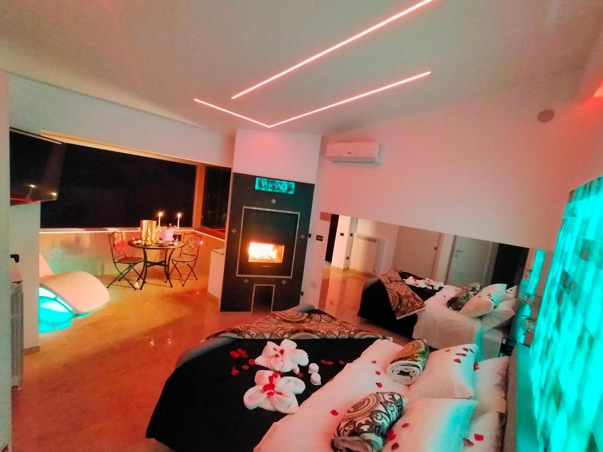 B&B Grecale Suite & Spa Rende Exteriör bild