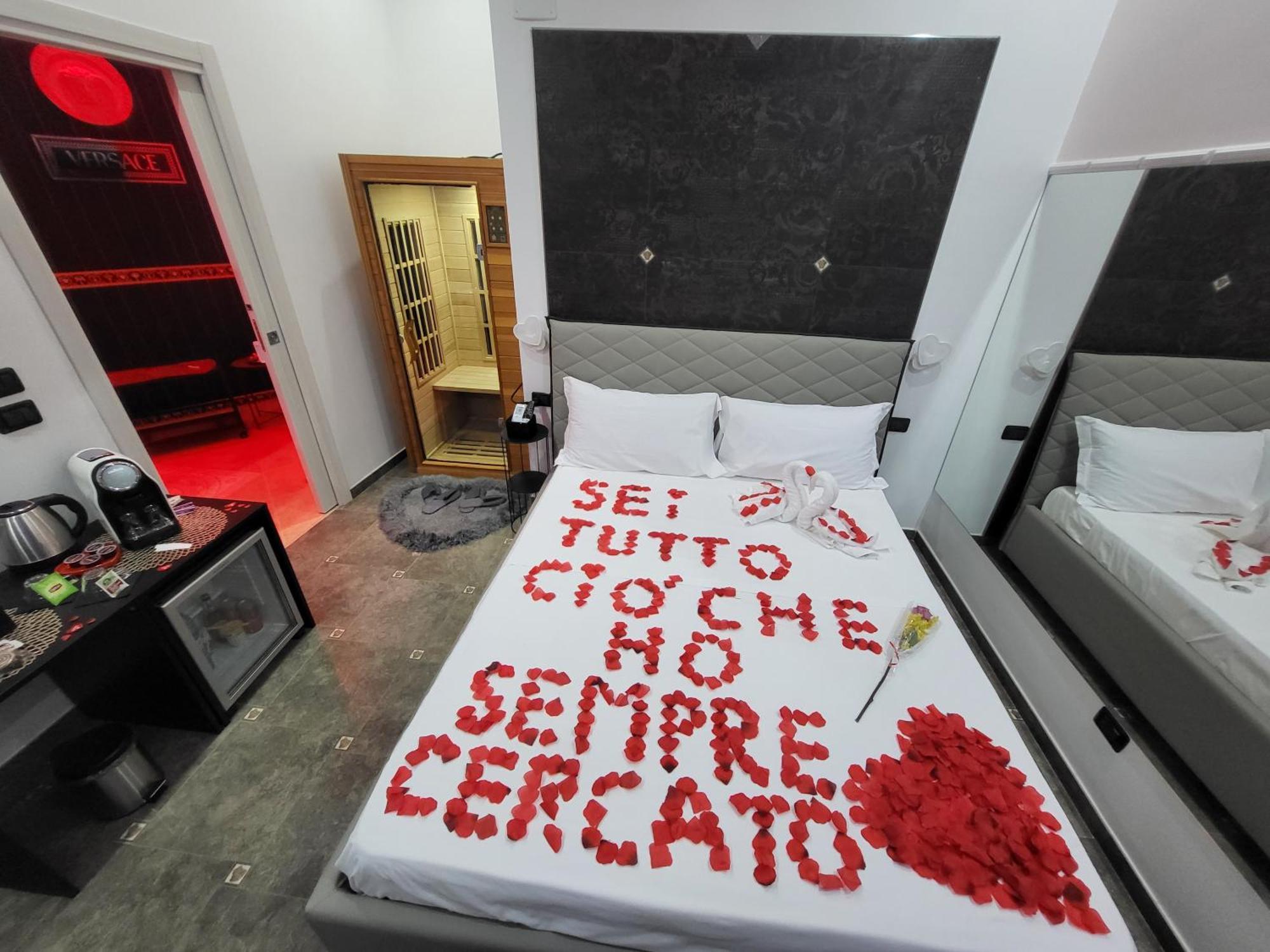 B&B Grecale Suite & Spa Rende Exteriör bild